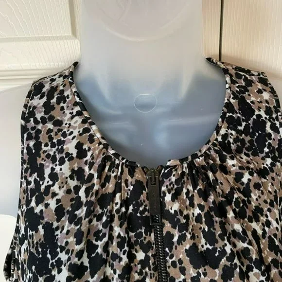 NWT Burberry Ladies Zip Front Sily Soft Tank Top Retail $695 - Picture 2 of 11